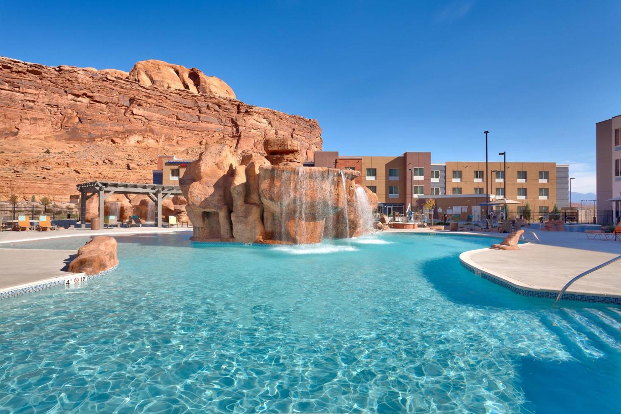 Springhill Suites By Marriott Moab Exterior photo